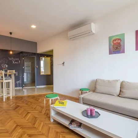 Artistic & Spacious 2bd By Flat Mаnager דירה *