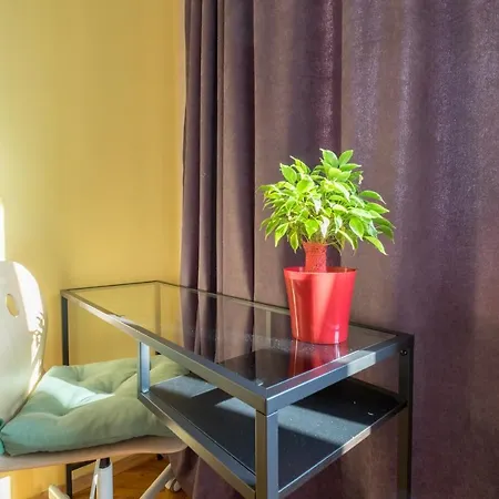 Artistic & Spacious 2bd By Flat Mаnager דירה