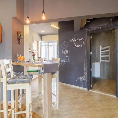 아파트 Artistic & Spacious 2bd By Flat Mаnager 소피아