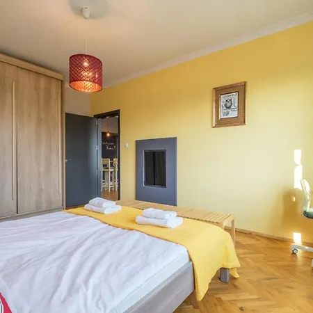 아파트 Artistic & Spacious 2bd By Flat Mаnager